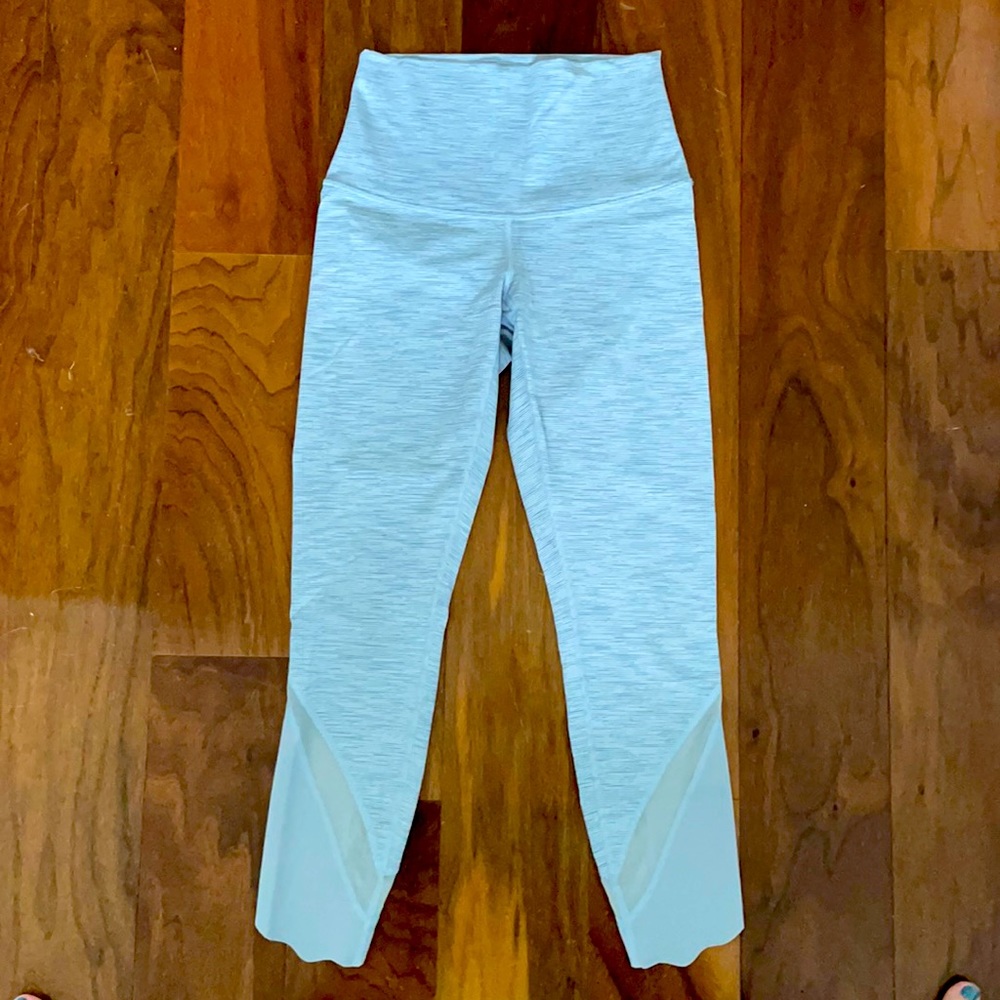 White stripe Lululemon size 4 pants